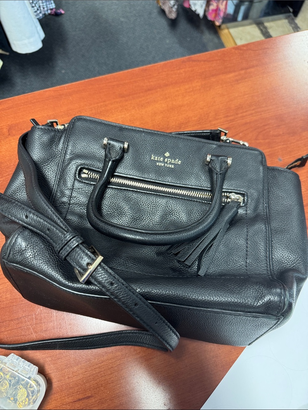 Kate spade purse // 083057
